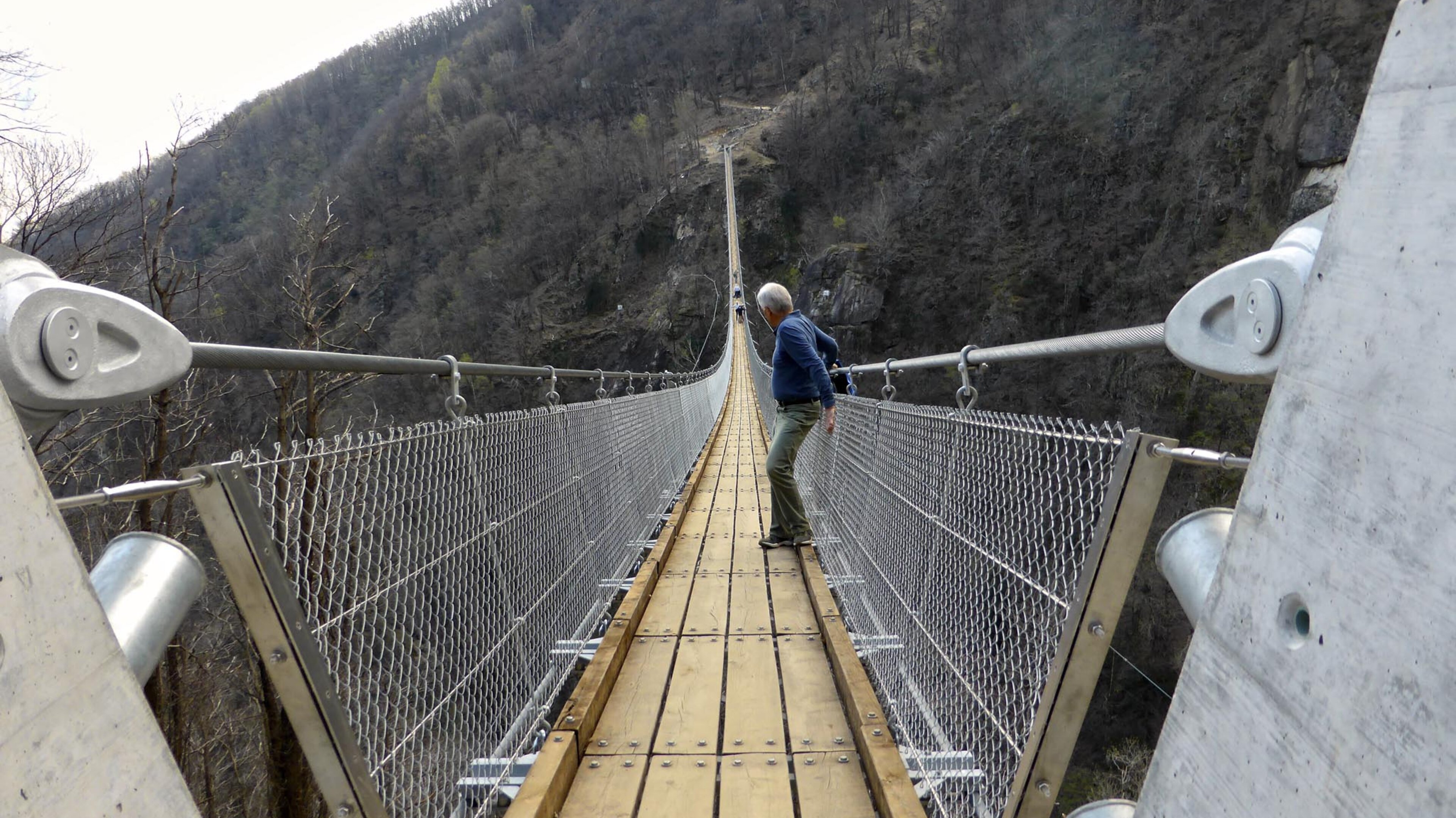 Hängebrücke Monte Carasso